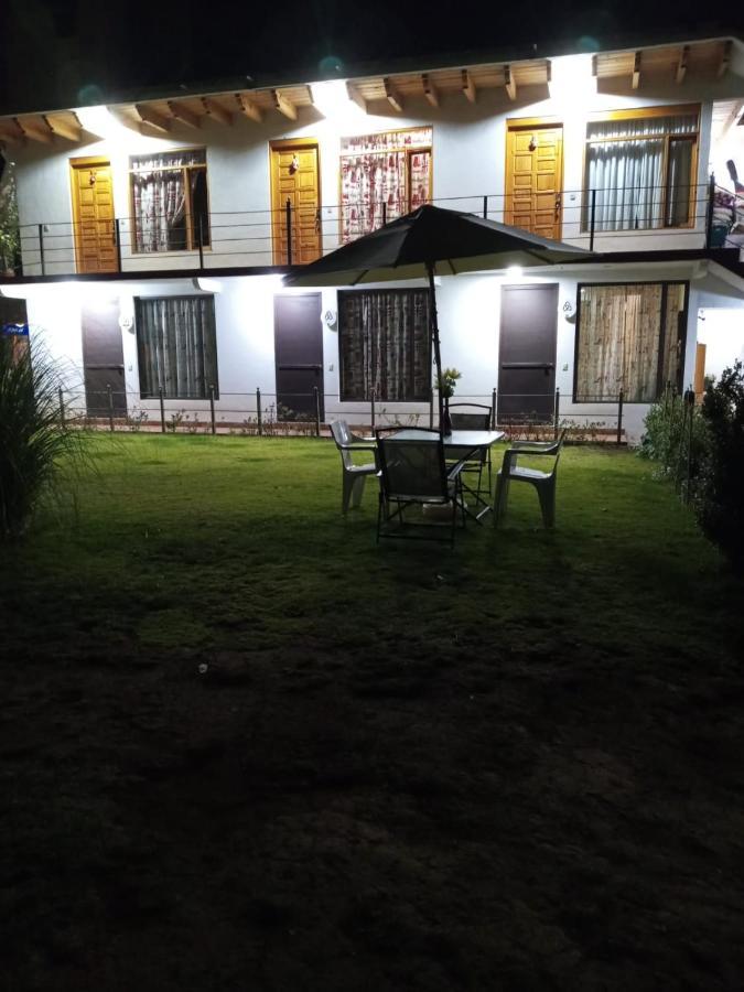 Hotel San Carlos Valle de Bravo Exterior photo